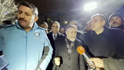 Bakan Nebati: Depremden kaçarken vesaire...