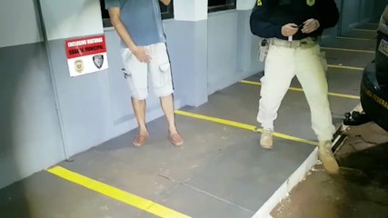 PRF detém homem embriagado que colidiu em três carros na BR-277