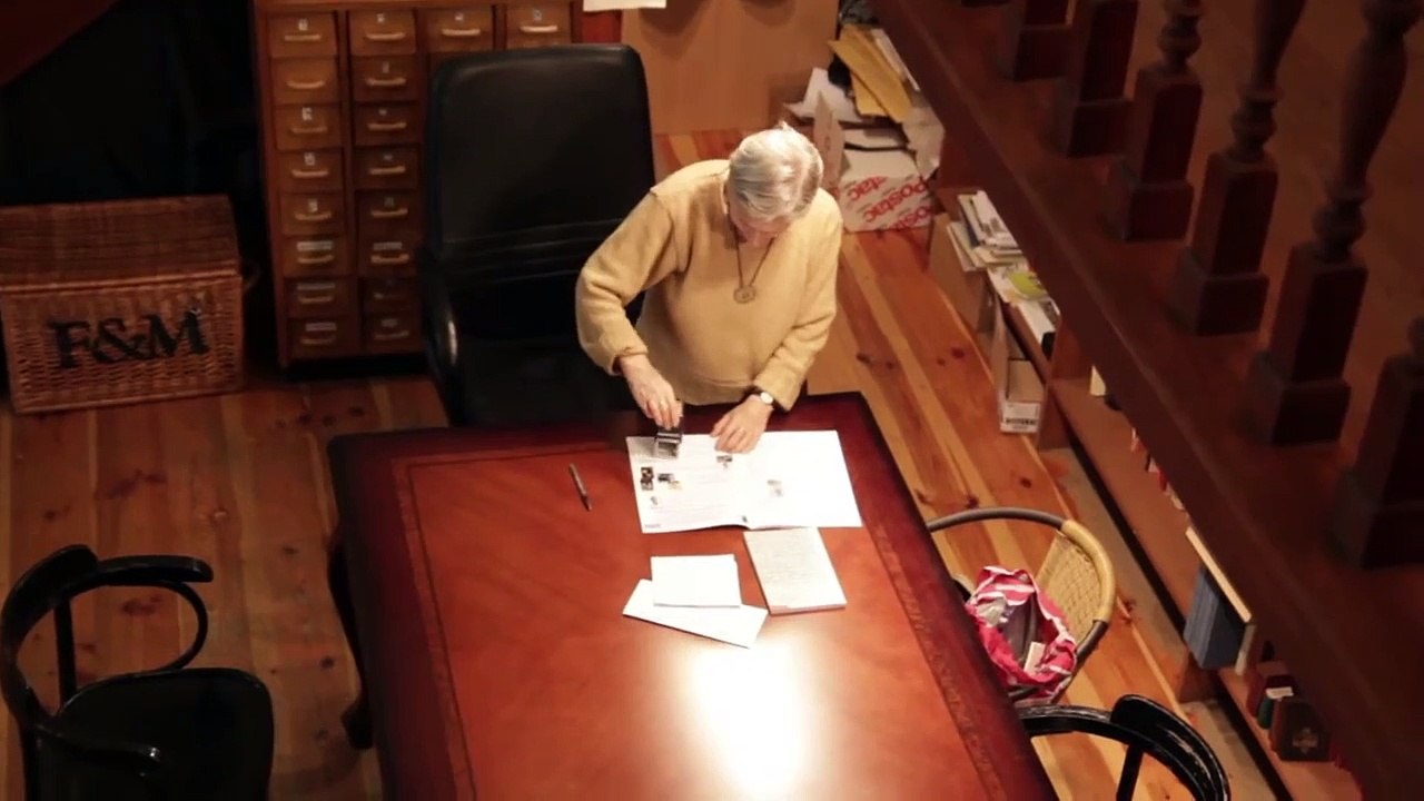 ליזאַ רופט!	 - Liza ruft! | movie | 2018 | Official Trailer