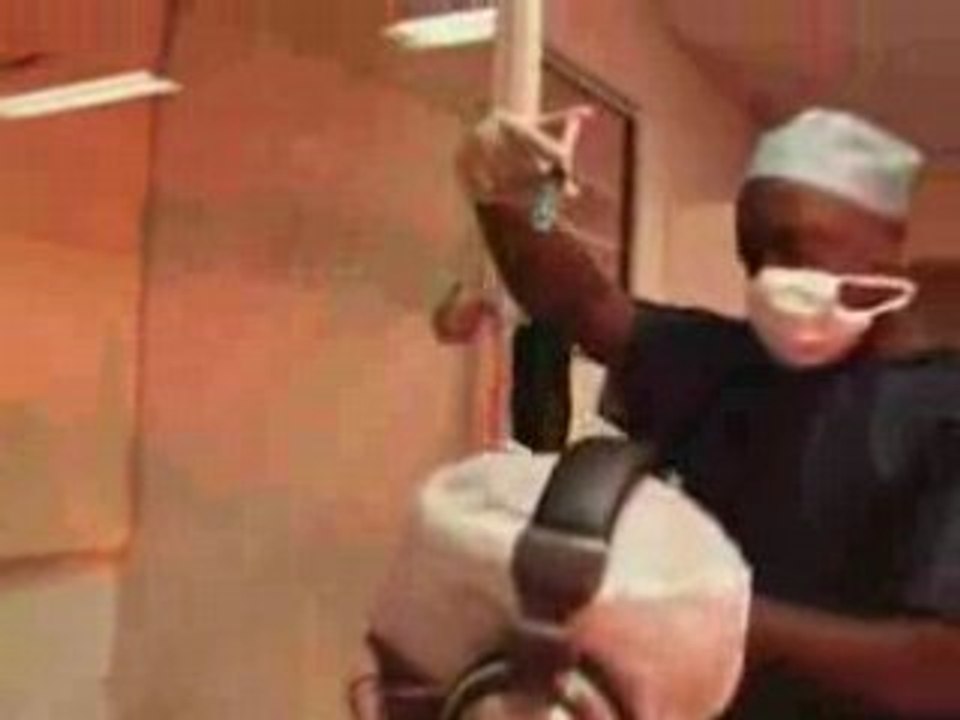 Nevralzyk F. Moubaraka Sixcoups MC Et Elimaine-Valium