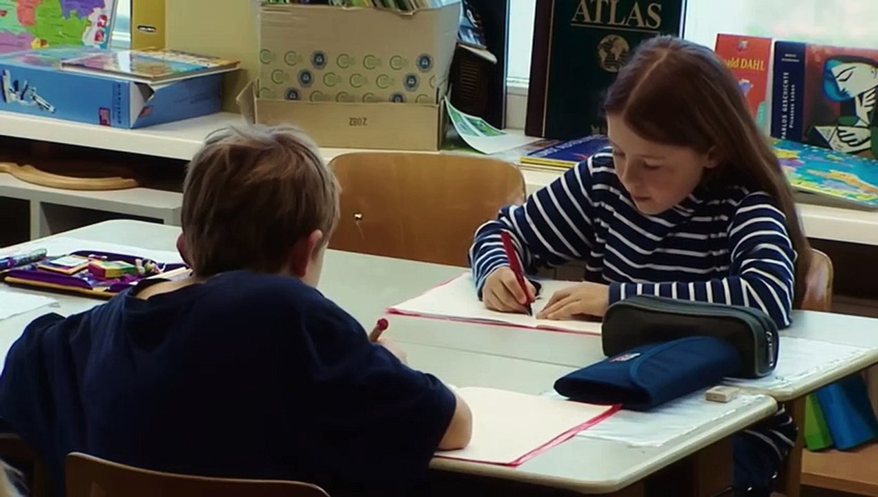 Die Kinder der Utopie | movie | 2019 | Official Trailer