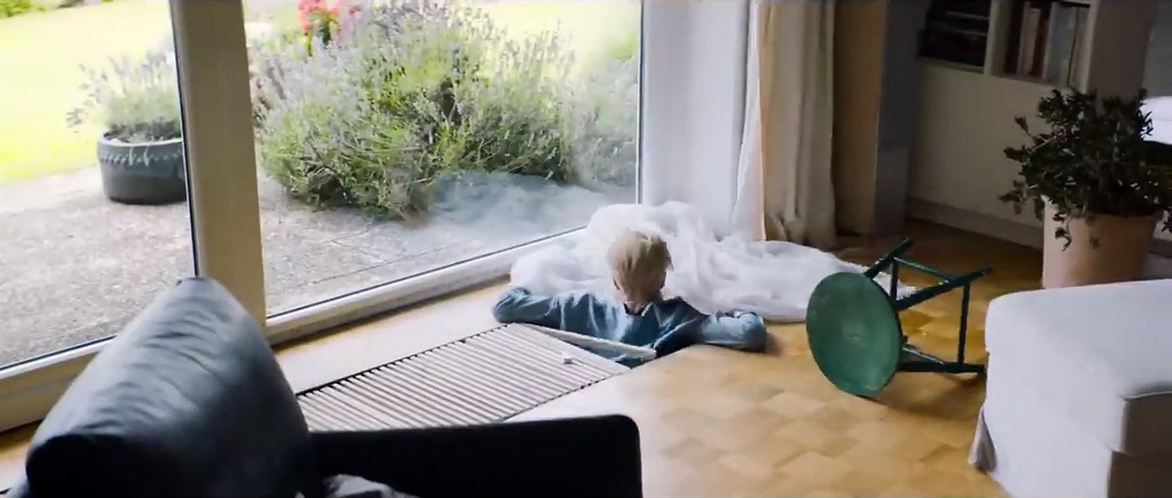 Monday um Zehn | movie | 2022 | Official Trailer