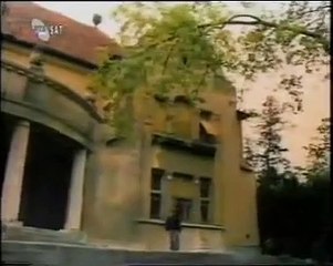 Држање за ваздух | movie | 1985 | Official Clip