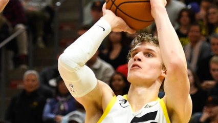 Play of the Day: Lauri Markkanen