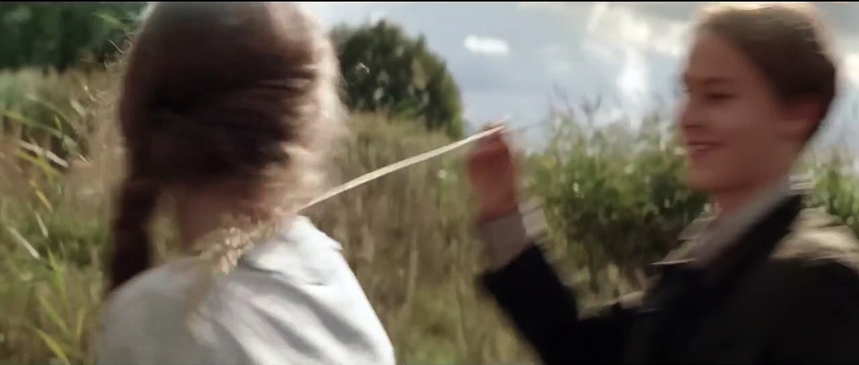 Unser letzter Sommer | movie | 2015 | Official Trailer