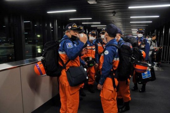 Japon arama kurtarma ekibi Türkiye'ye geldi