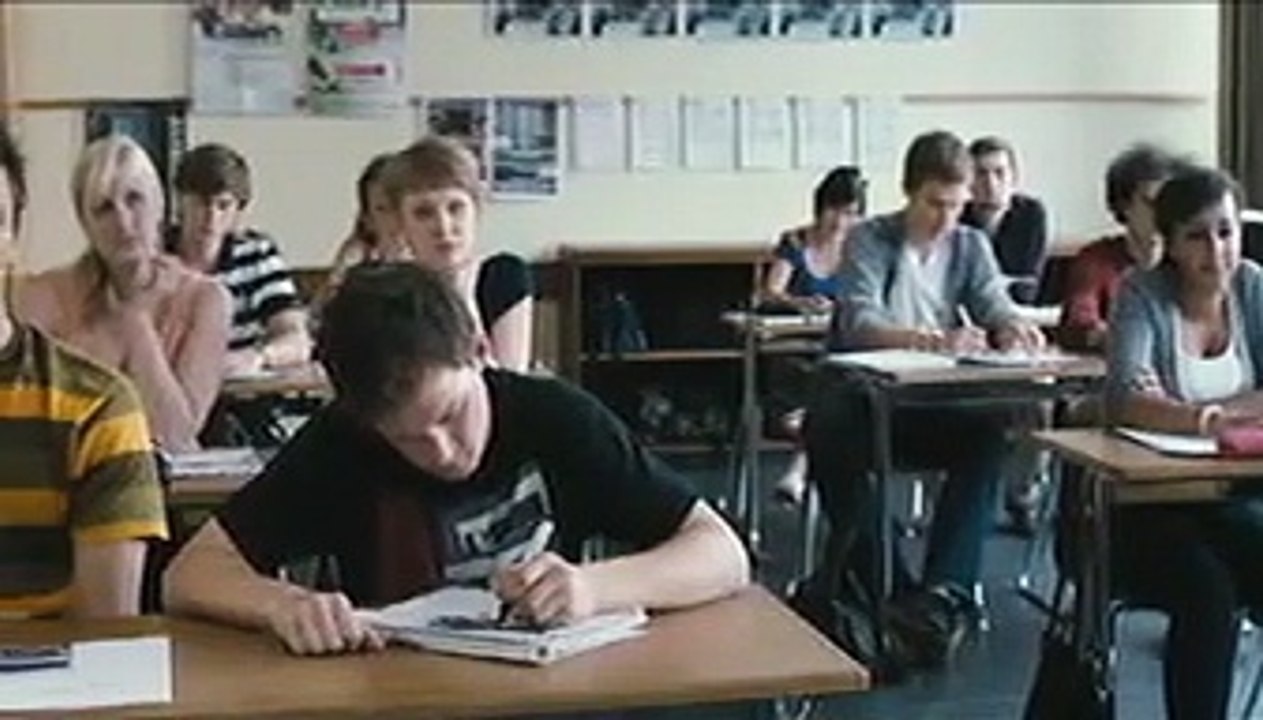 Heimspiel | movie | 2009 | Official Trailer
