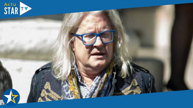 « Je ne devrais plus être là » : les confidences de Pierre-Jean Chalençon sur la leucémie qu’il a af