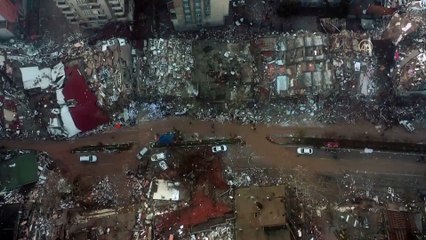 Kahramanmaraş'ta yıkılan binalar havadan görüntülendi!