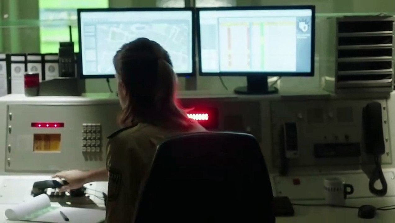 Der Polizist, der Mord und das Kind | movie | 2017 | Official Trailer