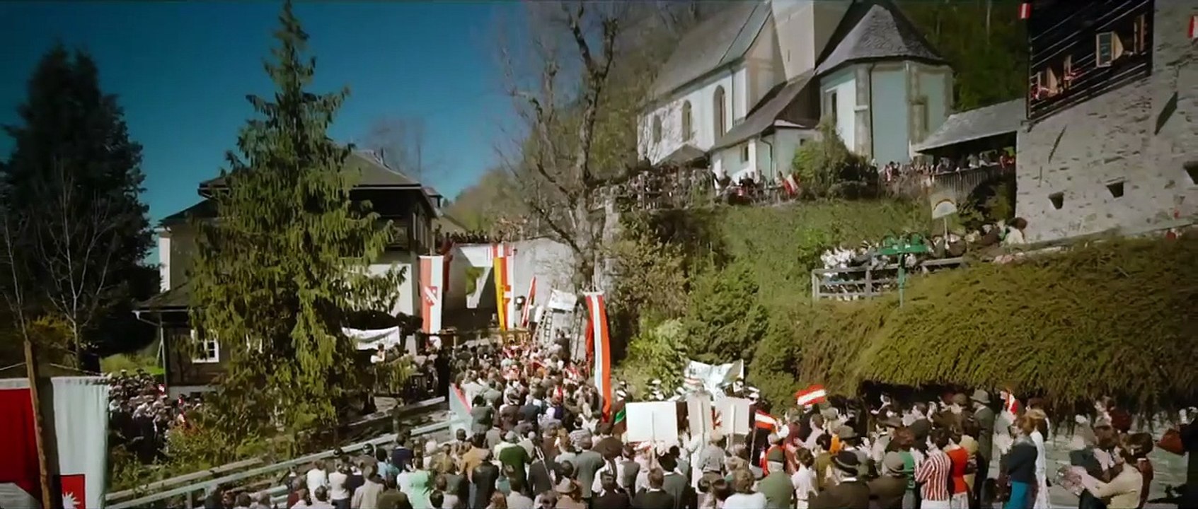 Einer wie Erika | movie | 2018 | Official Trailer