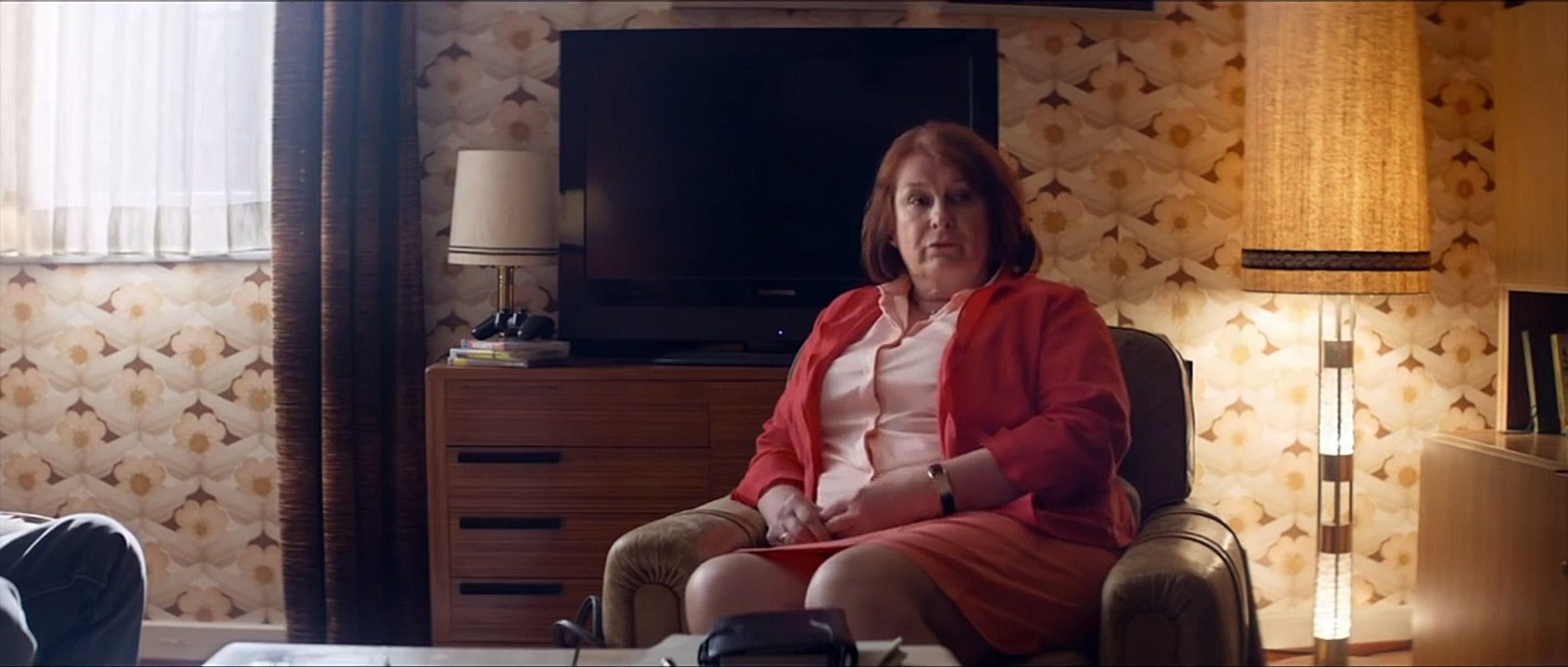 Die Kleinen und die Bösen | movie | 2015 | Official Trailer