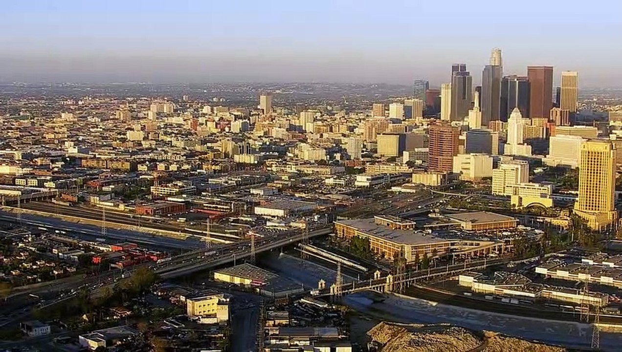 Mein Pferd Holly | movie | 2017 | Official Trailer