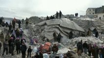 مراسل #العربية : ارتفاع عدد قتلى الزلزال في عموم #سوريا إلى 1600... واستمرار عمليات البحث عن ناجين تحت الأنقاض