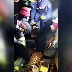 Enkazdan 145'inci saatte çıkan çocuk: İğne yapmayın