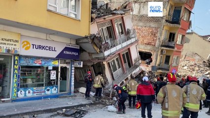 President Erdogan vows to crack down on looters in earthquake-hit Turkey