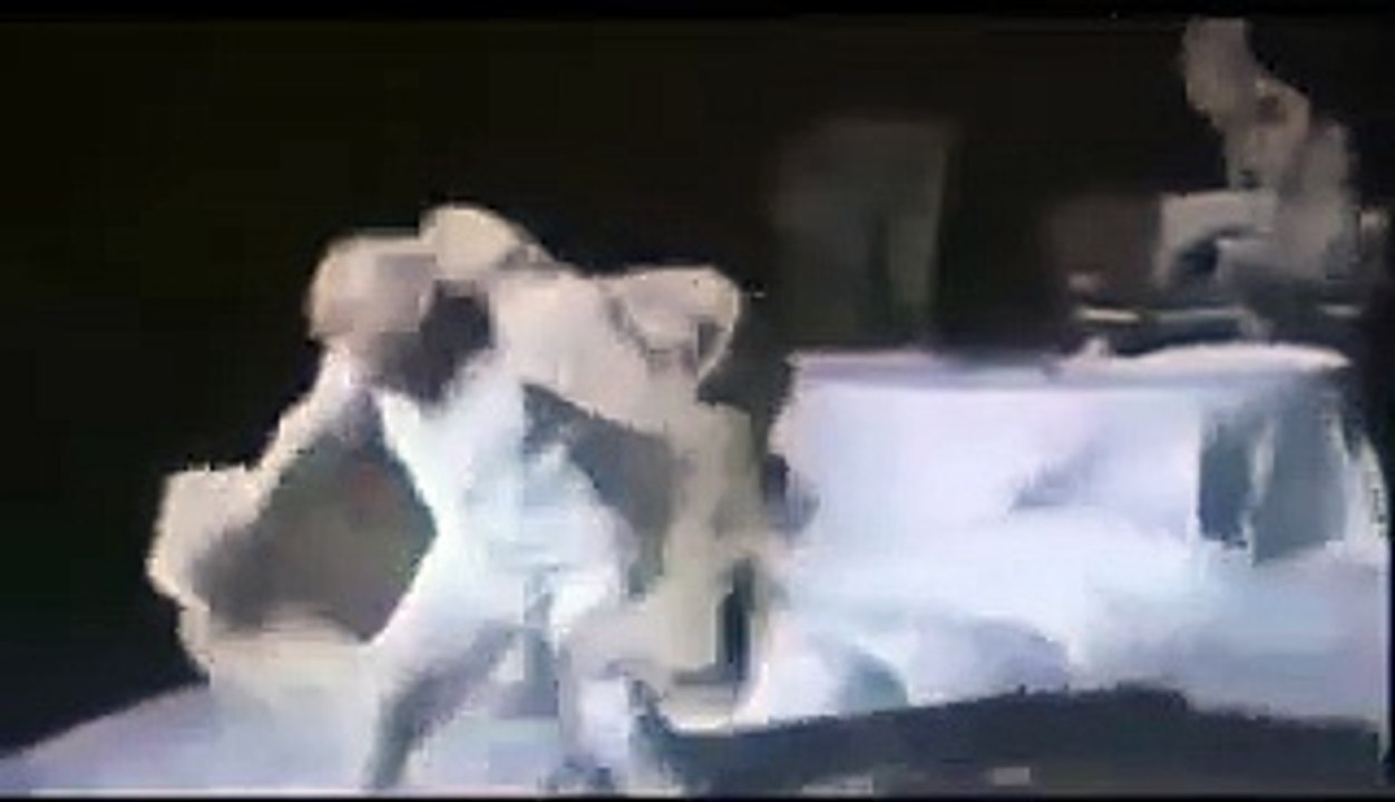 La Veillée des Abysses | movie | 2005 | Official Teaser