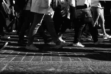 Portraits of a youth on the move | movie | 2020 | Official Teaser