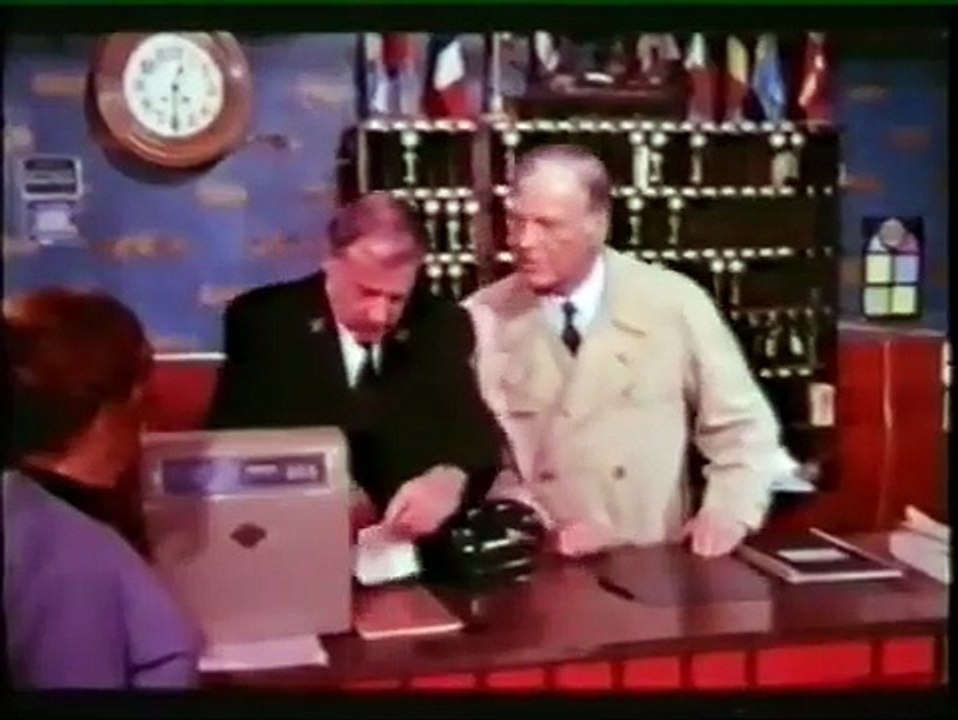 Das Stundenhotel von St. Pauli | movie | 1971 | Official Clip