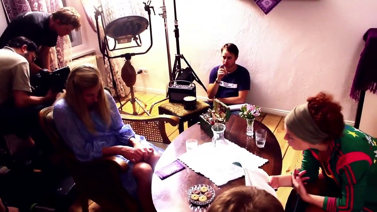 Die Welt Nebenan | movie | 2016 | Official Featurette