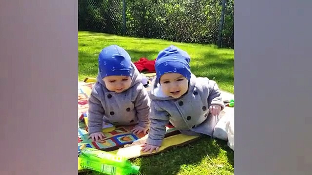 Funny_Baby_Playing_Outdoor_Compilation__2