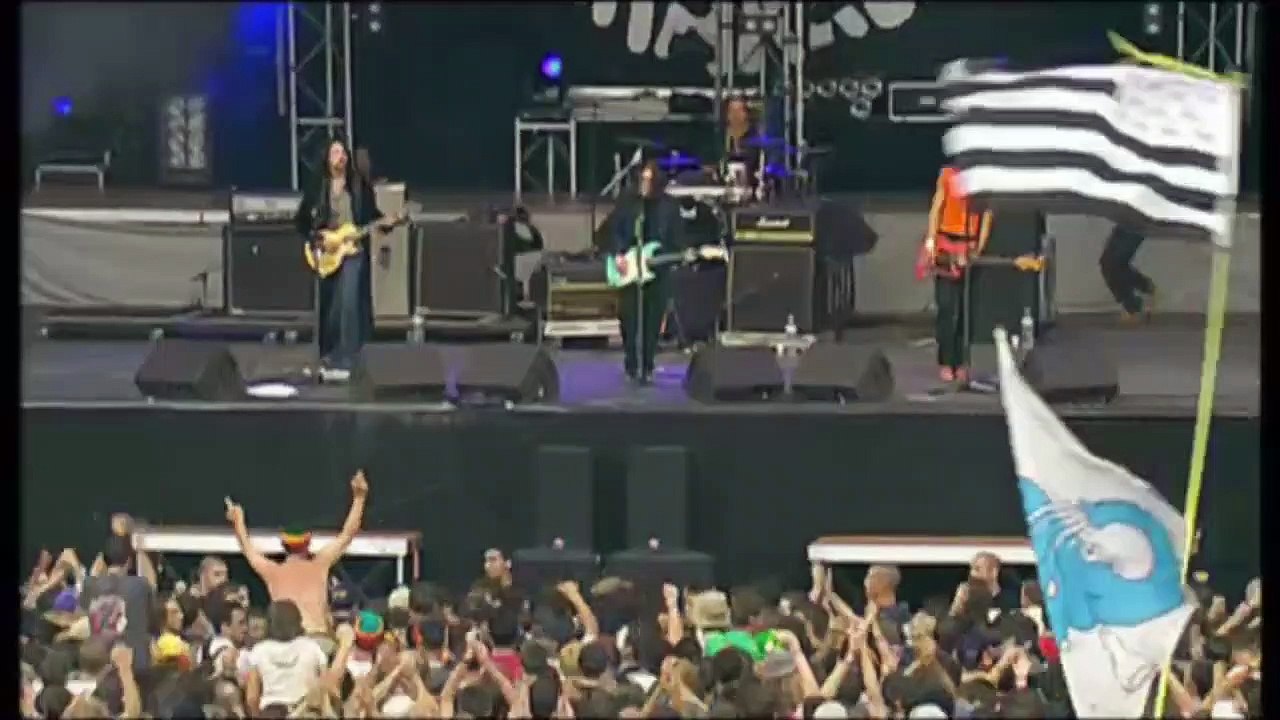 Matmatah - Vieilles Charrues | movie | 2001 | Official Clip