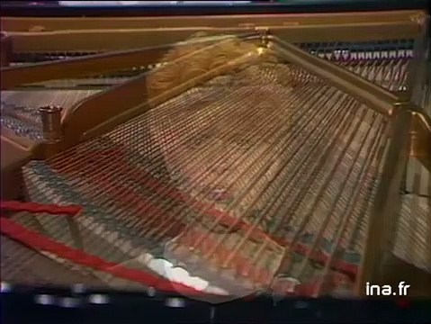 Sylvie Joly : La Vie C'est Pas De La Rigolade | movie | 2001 | Official Clip