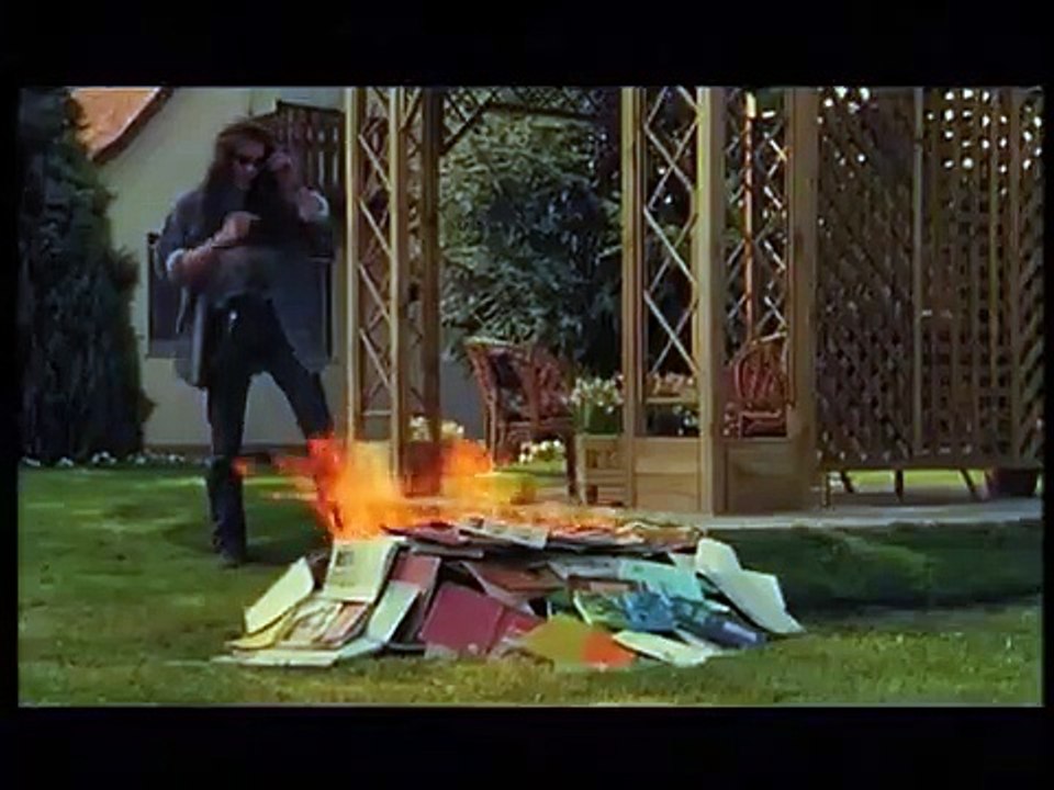 Die Nacht der Nächte - School's out | movie | 1997 | Official Clip