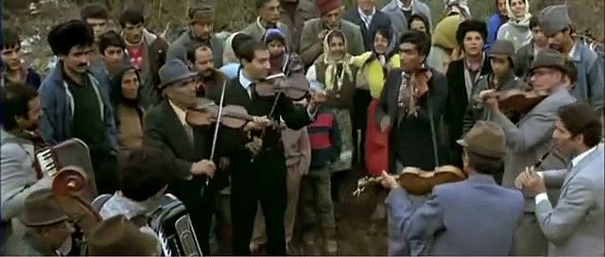 Latcho Drom | movie | 1993 | Official Clip - video Dailymotion