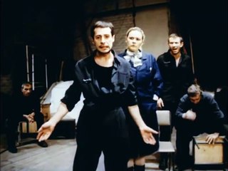 Комедия строгого режима | movie | 1992 | Official Clip