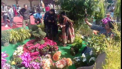 वासंती बयार में घुले लोक संस्कृति के रंग