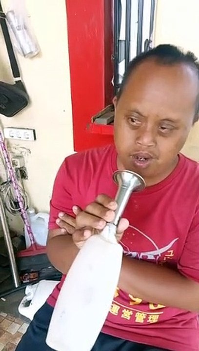mau nyinden dulu