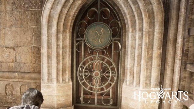 Porte grille Hogwarts Legacy : Résoudre le secret de Poudlard dans la Tour du Clocher