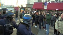 La tension monte à Paris entre manifestants et forces de l'ordre, en marge de la mobilisation contre la réforme des retraites