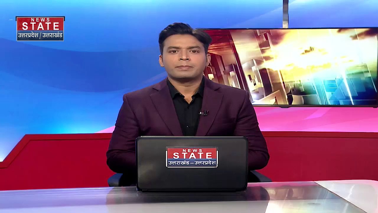 Uttar Pradesh News : हापुड़ में कबाड़ दुकान में देखने को मिला आग का तांडव