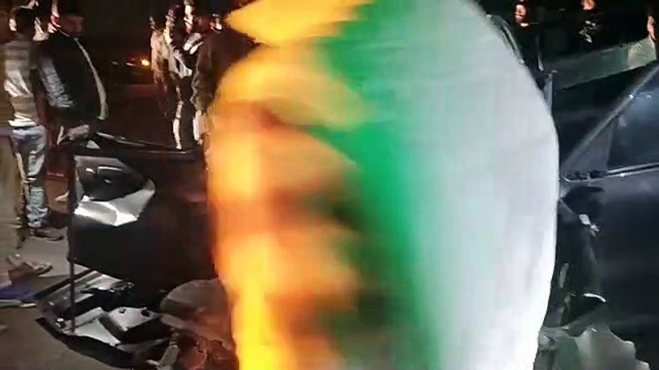 ट्रक व कार की टक्कर, पति-पत्नी सहित चार की मौत