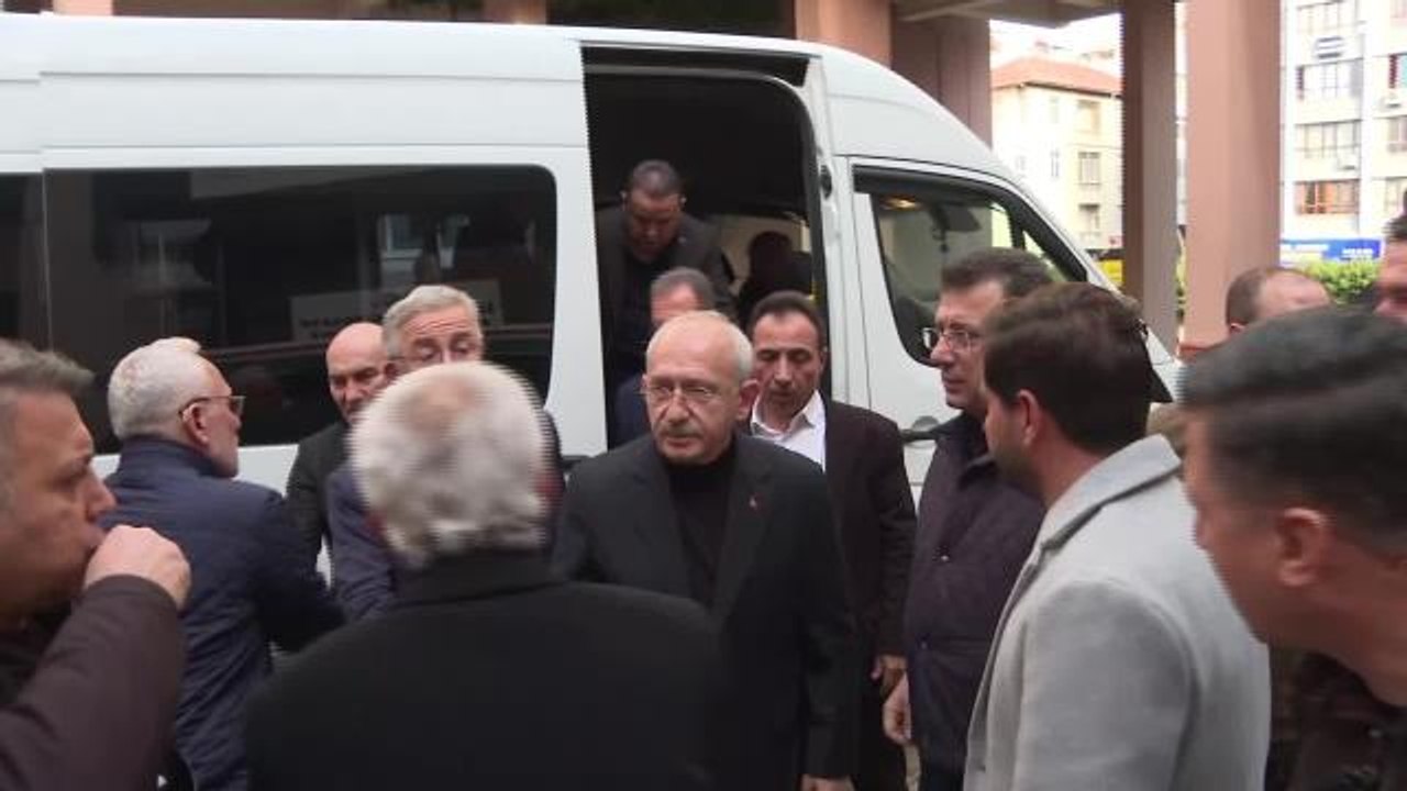 Kılıçdaroğlu'nun İskenderun'da Dinlediği Depremzede: "Kimsenin Niye Umurunda Değiliz"