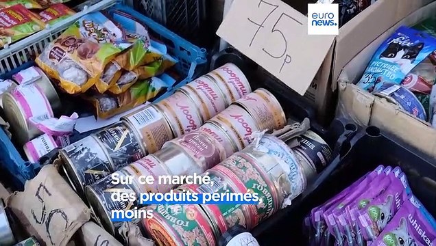 Russie : l'inflation poussent les retraités vers les marchés d'aliments périmés