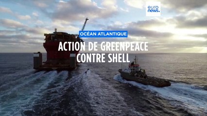 "Arrêtez de forer, commencez à payer" : action de Greenpeace sur une plateforme de Shell
