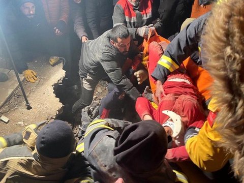 Enkazdan 41 saat sonra çıkan mutluluk...İlk sözleri Hakkınızı helal edin; öleceğim sandım oldu