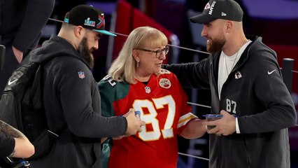 Two Brothers Face Off At The Super Bowl And Mama Donna Kelce Will Be Rooting For Both