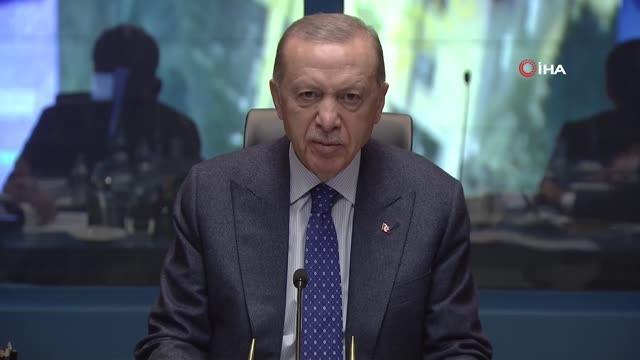 Cumhurbaşkanı Erdoğan: Anayasanın 119. maddesinin bize verdiği yetkiye dayanarak 3 ay sürecek olağanüstü hal ilan etme kararı aldık