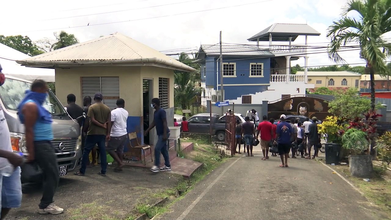 TTSIDA HAMPER DISTRIBUTION IN CLAXTON BAY