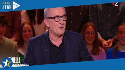 « Vous êtes complètement assisté » : Christophe Dechavanne tacle un ancien président de la Républiqu