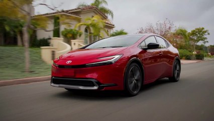 2023 Toyota Prius XLE Supersonic Red Driving Video