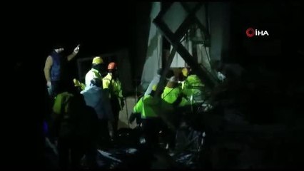 Antakya'da bir kadın sağ olarak kurtarıldı