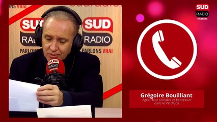 Paris : des dizaines d'agriculteurs manifestent en tracteur aujourd'hui