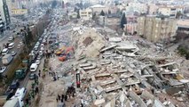 Depremin vurduğu Adıyaman'da yıkılan yapılar dron ile görüntülendi