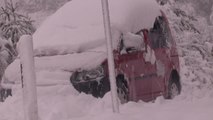 La nieve complica la circulación en zonas montañosas