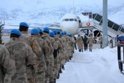 91 komando Erzincan'dan deprem bölgesine dualar eşliğinde uğurlandı